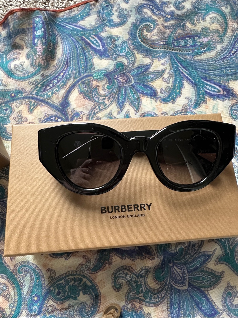 Burberry Black Cat-Eye Sunglasses